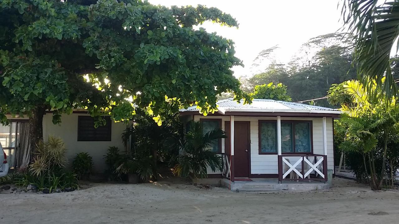 Vacation Beach Fales Hotel Manase Exterior photo