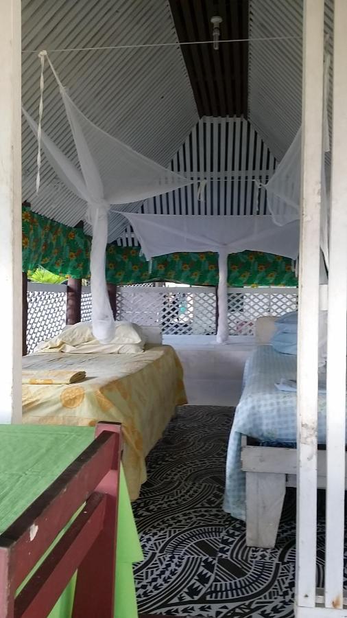 Vacation Beach Fales Hotel Manase Exterior photo